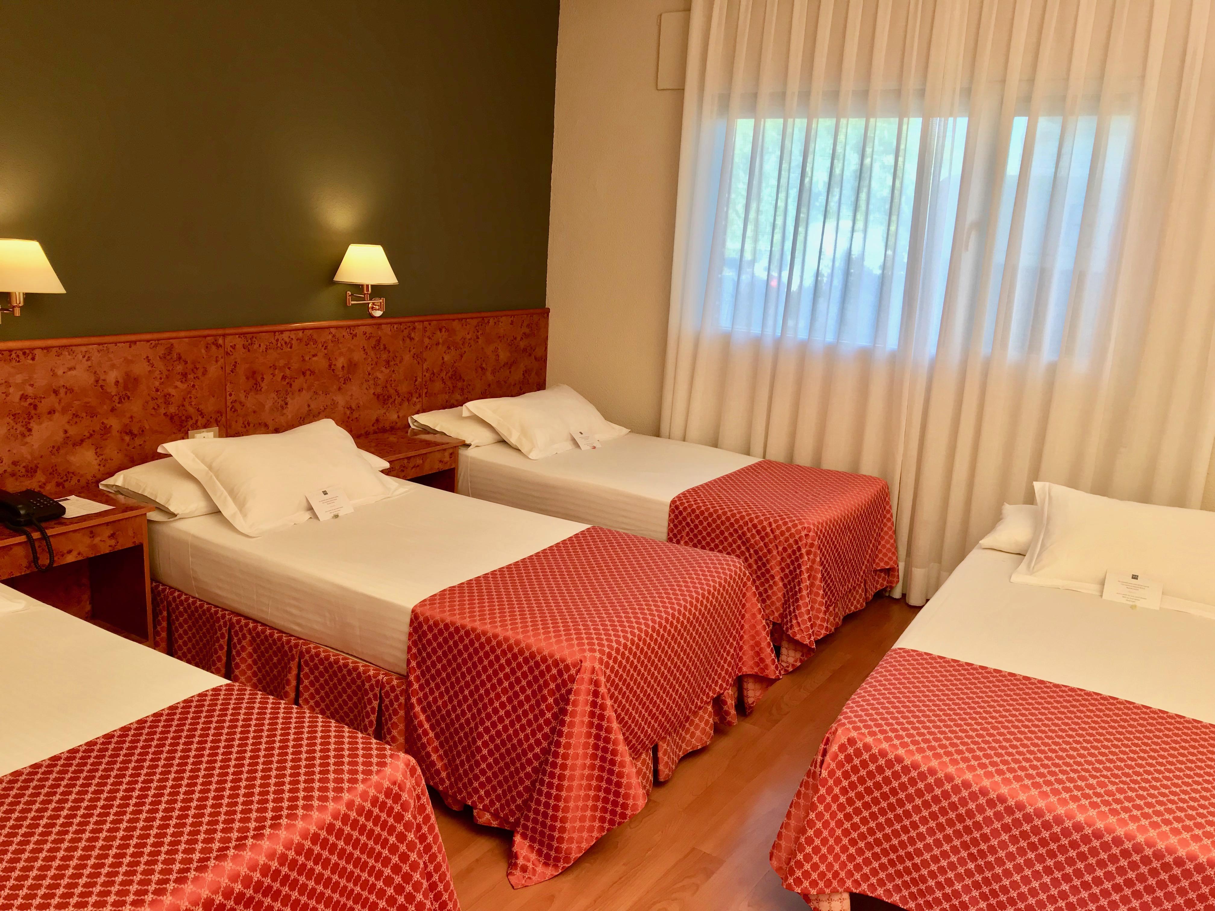 Ap Hotel Madrid Airport 外观 照片