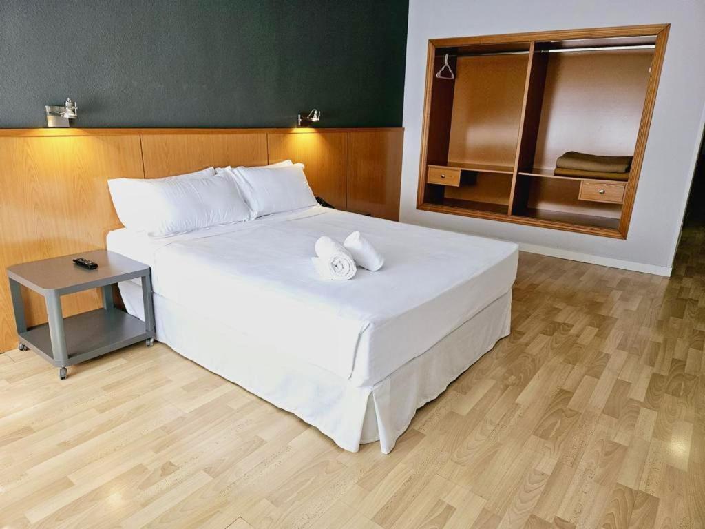 Ap Hotel Madrid Airport 客房 照片