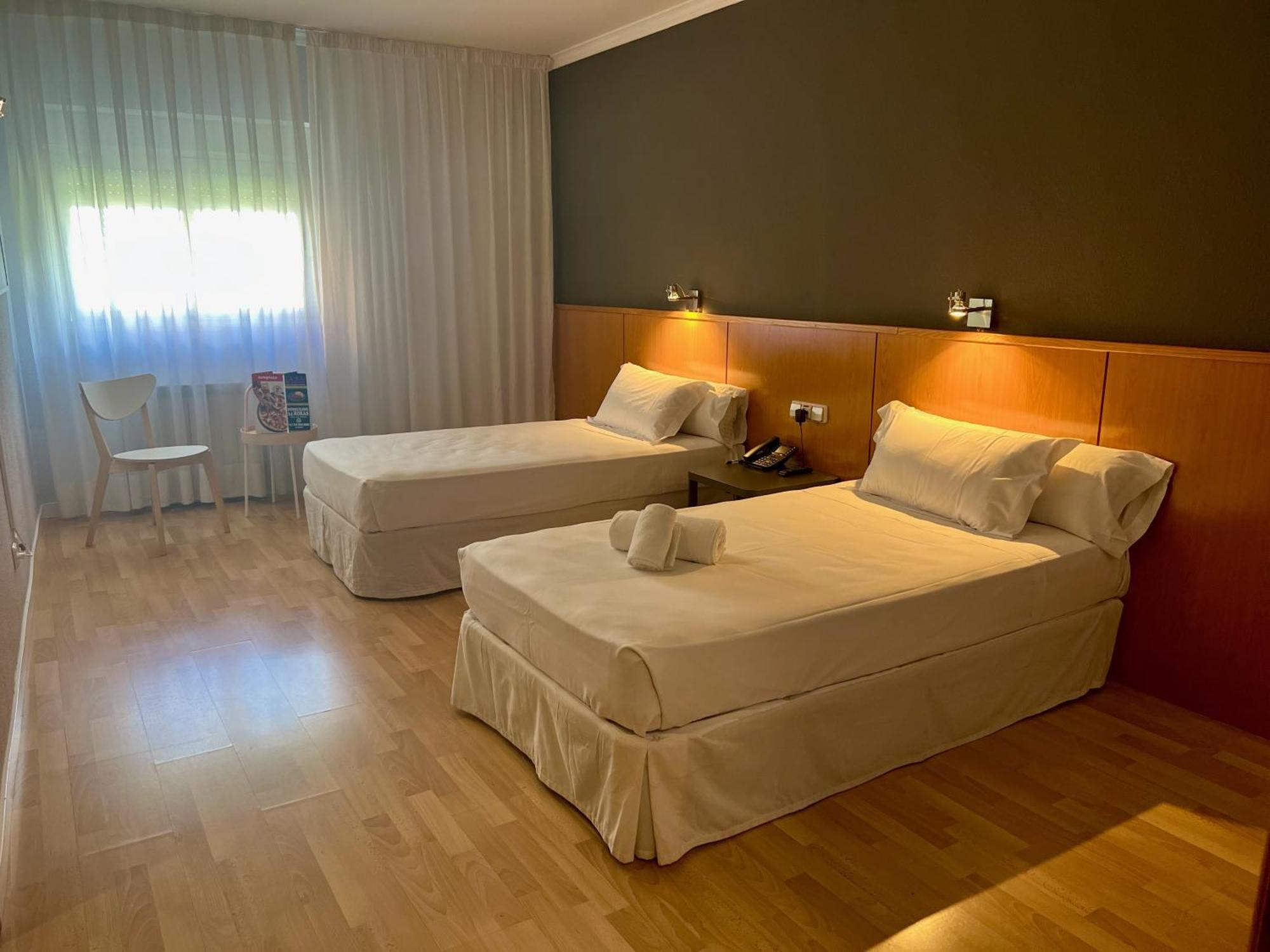 Ap Hotel Madrid Airport 外观 照片