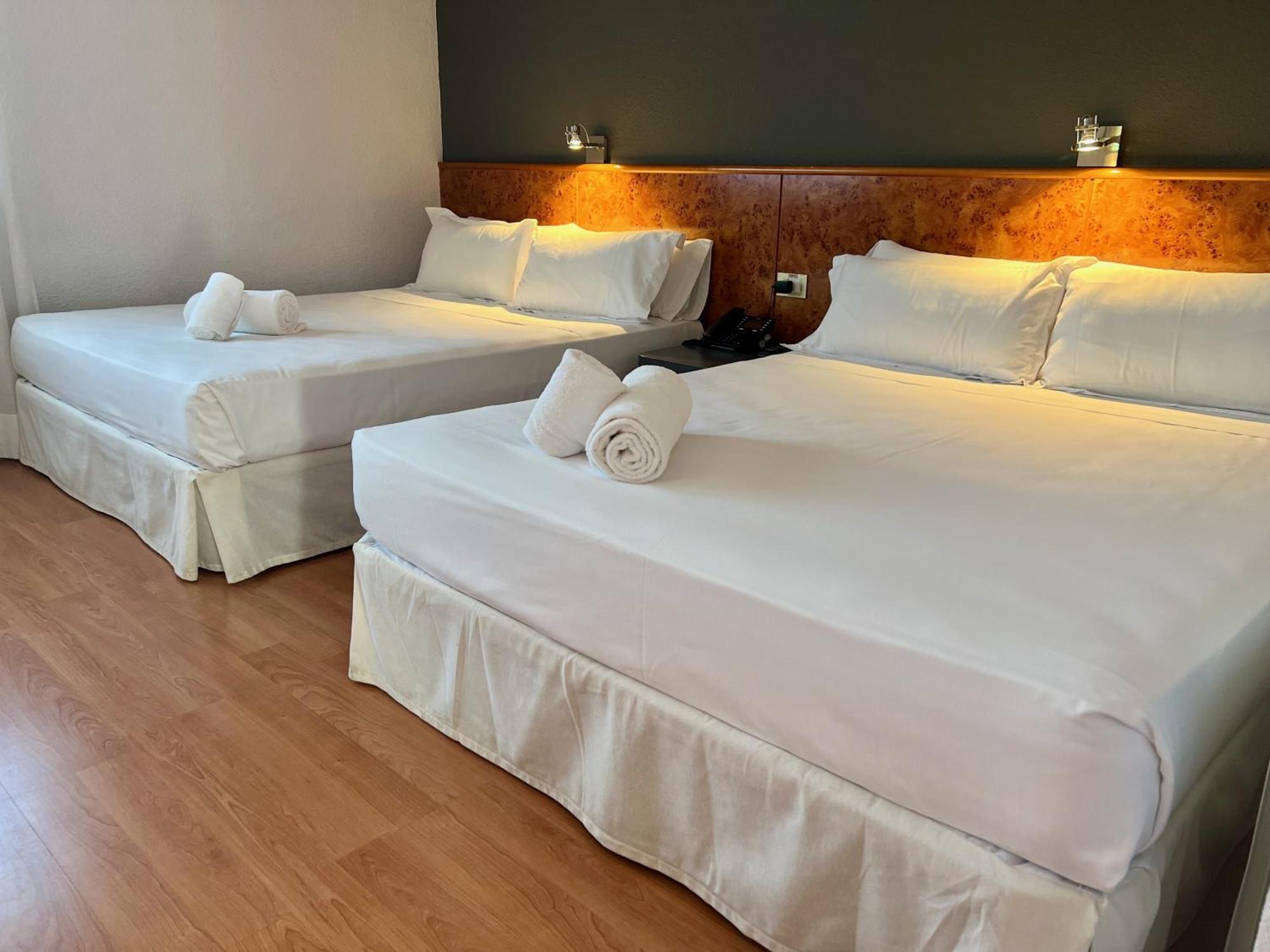 Ap Hotel Madrid Airport 外观 照片